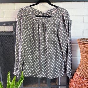 Loft NWT Tie-Back Professional Navy and Tan Blouse